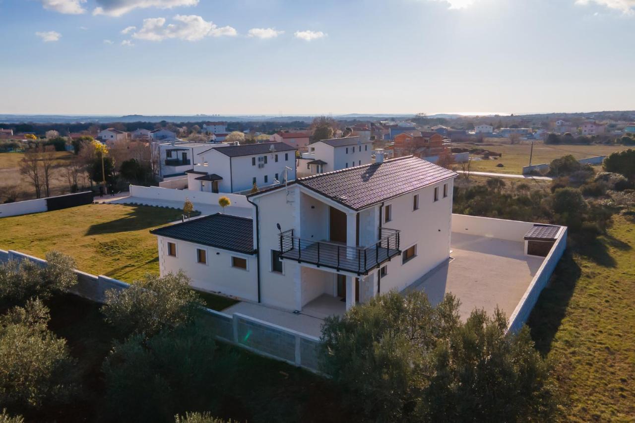 Villa Lydia Marcana Exterior photo